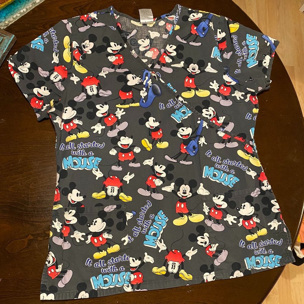 Medium Mickey Mouse Scrub Top